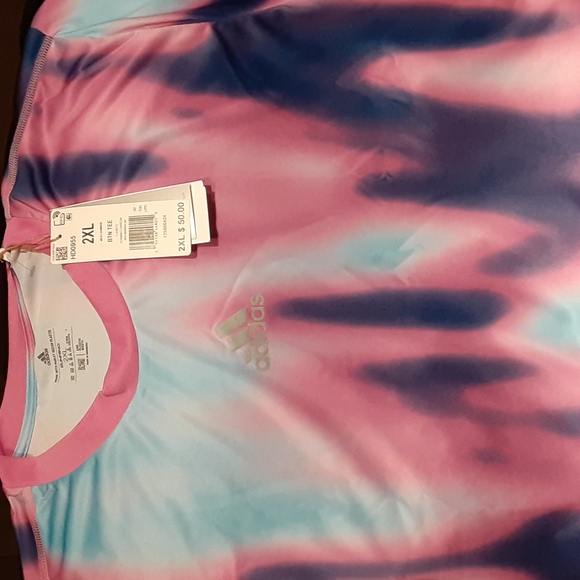 New Adidas shirt - Picture 3 of 4